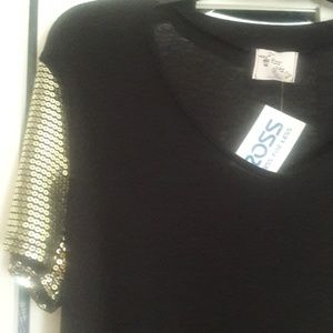 Sequenced T-shirt Top